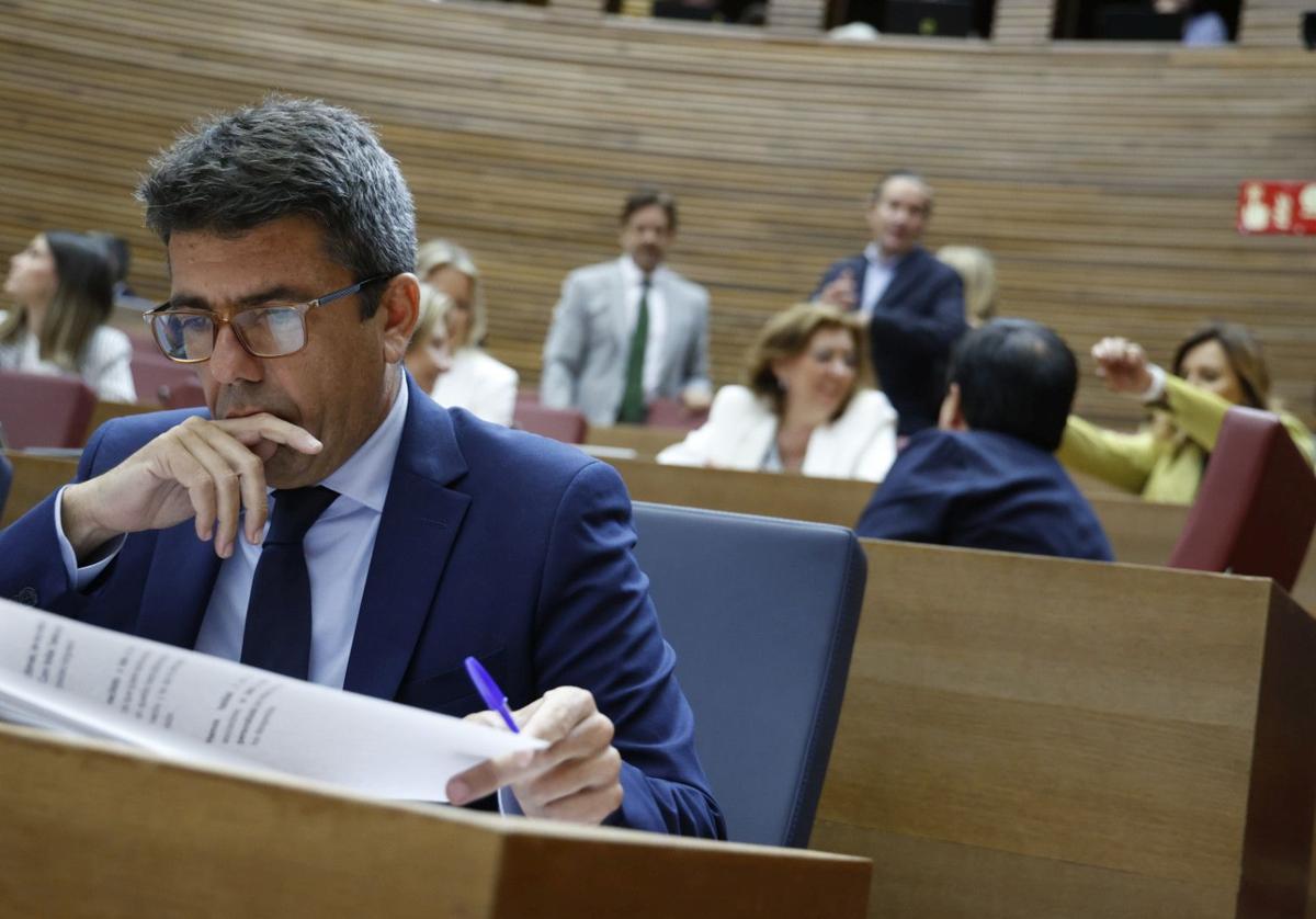 Pleno sesión de control a Carlos Mazón.