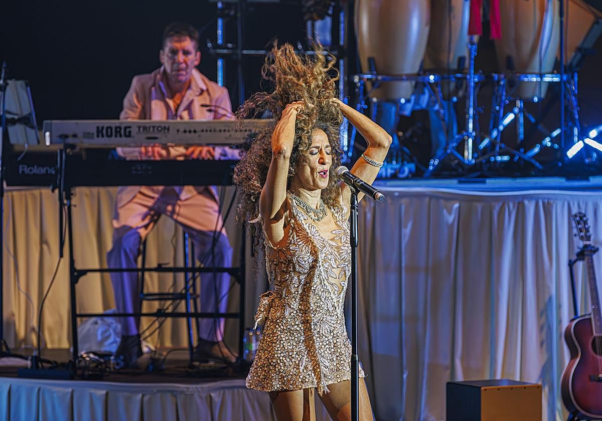 Concierto de Rosario Flores en su gira 'Universo de Hoy'.