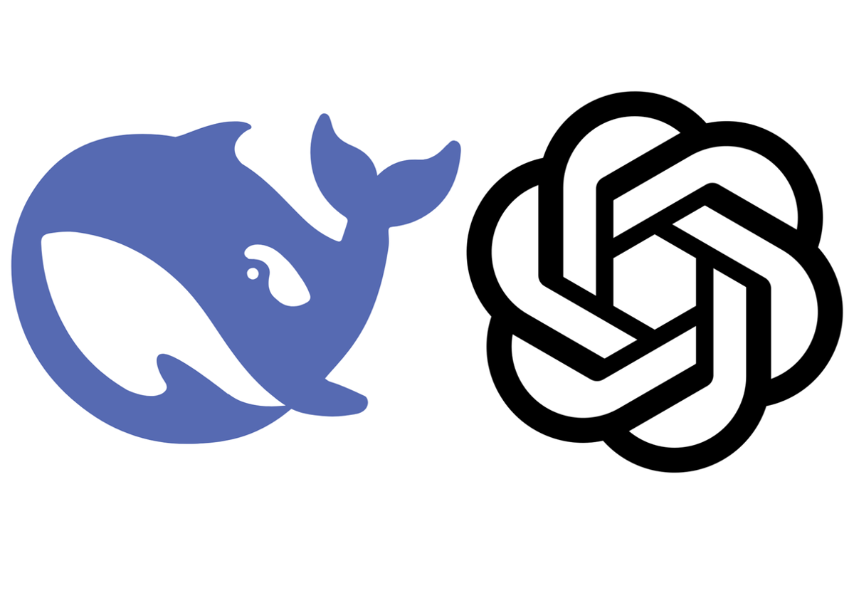 A la izquierda el logo de DeepSeek, a la derecha el de OpenAI