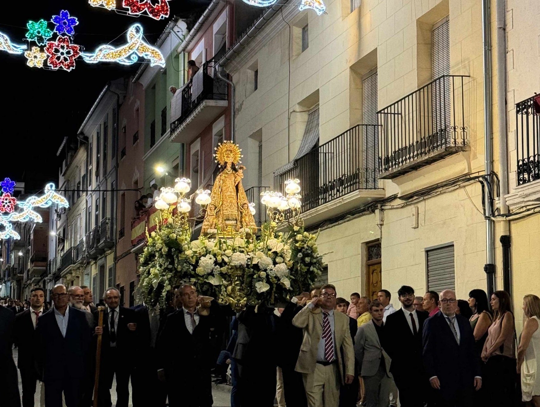 Procesión de la Mare de Déu dels Xics en la Font de la Figuera.