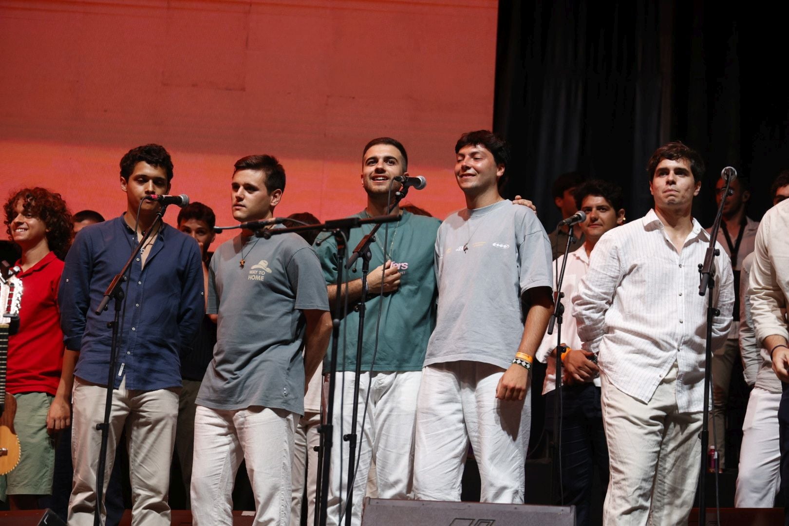 Hakuna revoluciona Viveros