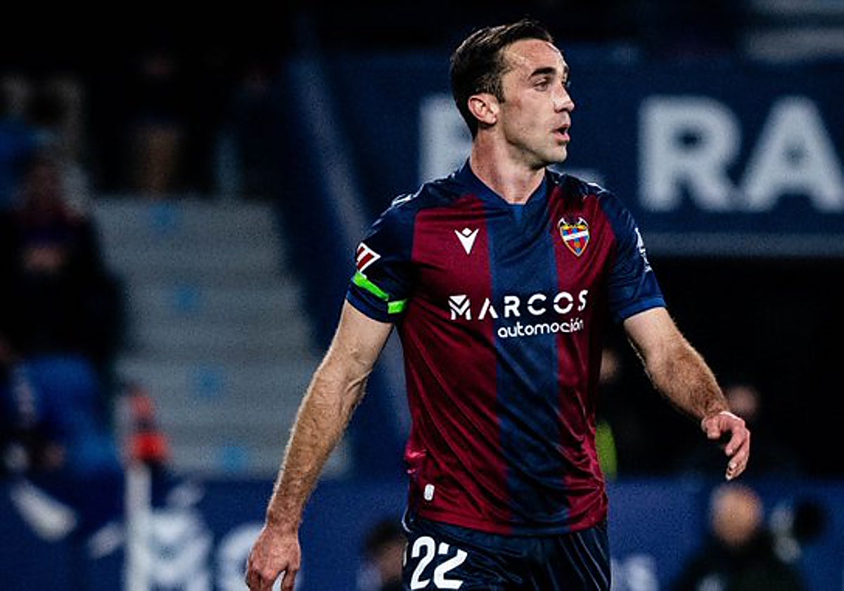 Manu Sánchez, durante un partido con el Levante.