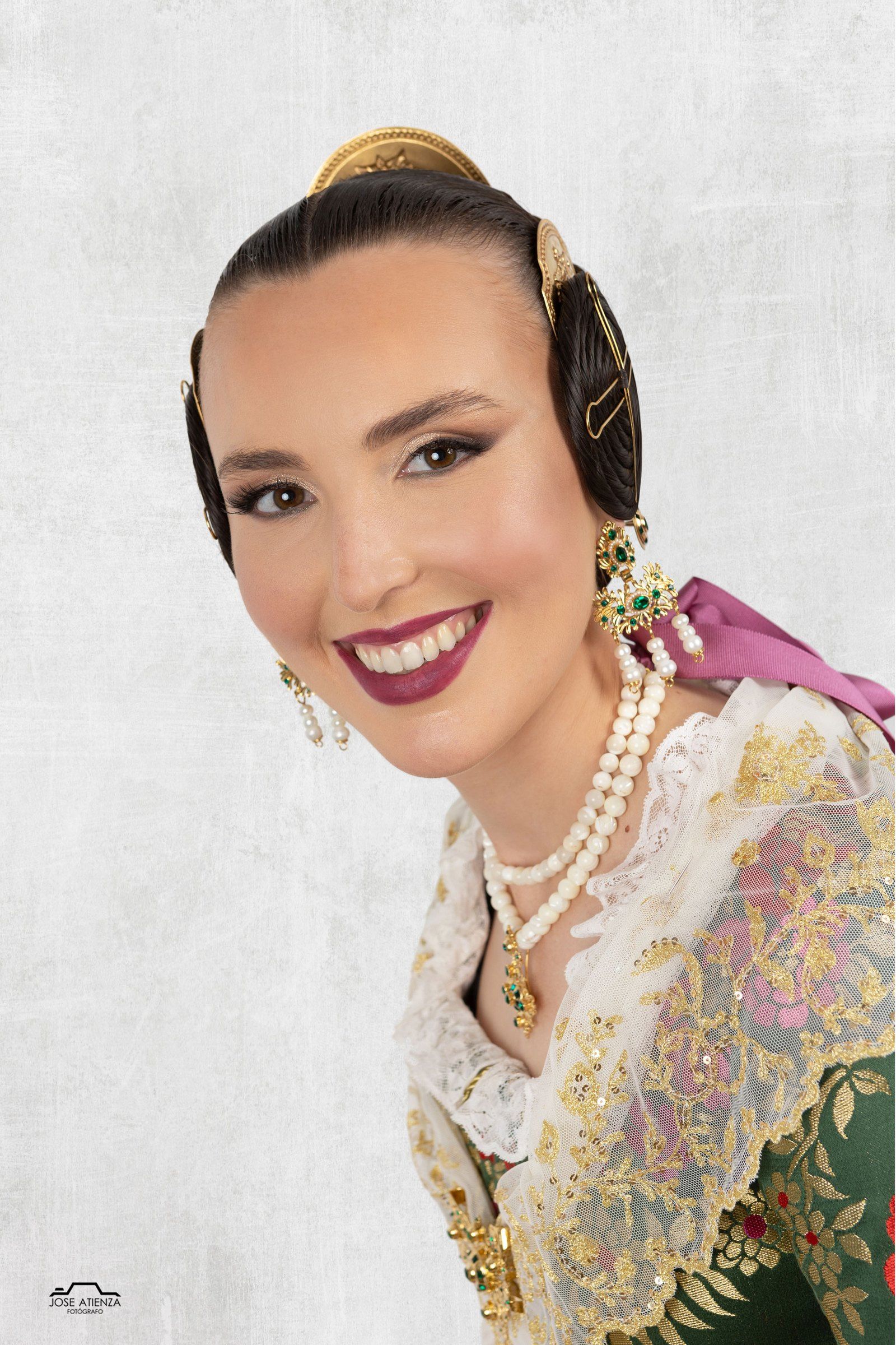 Aida Mora Ayuso- Falla Fernando El Católico - Erudito Orellana(sector Botànic-La Petxina)