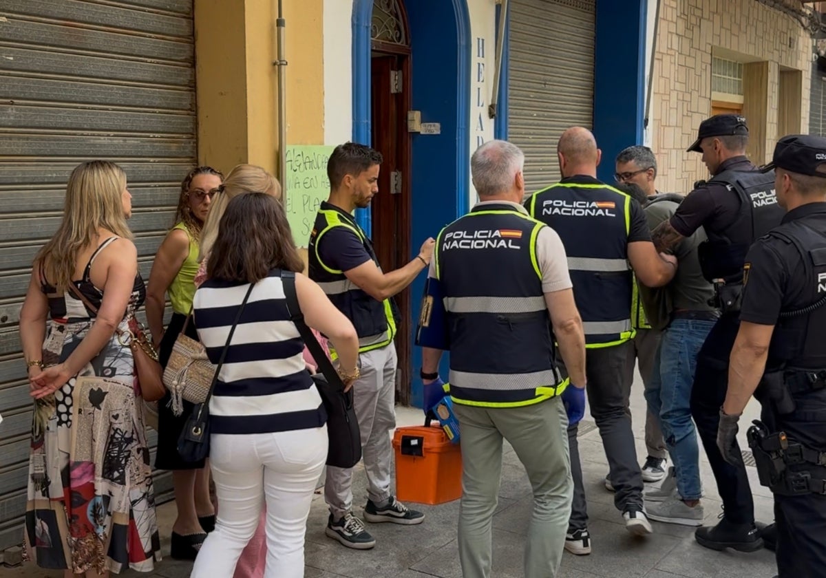 «Su machismo y su ego no aceptaron que mi mamá pudiera ser feliz sin él»