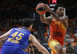 Chris Jones, durante un partido