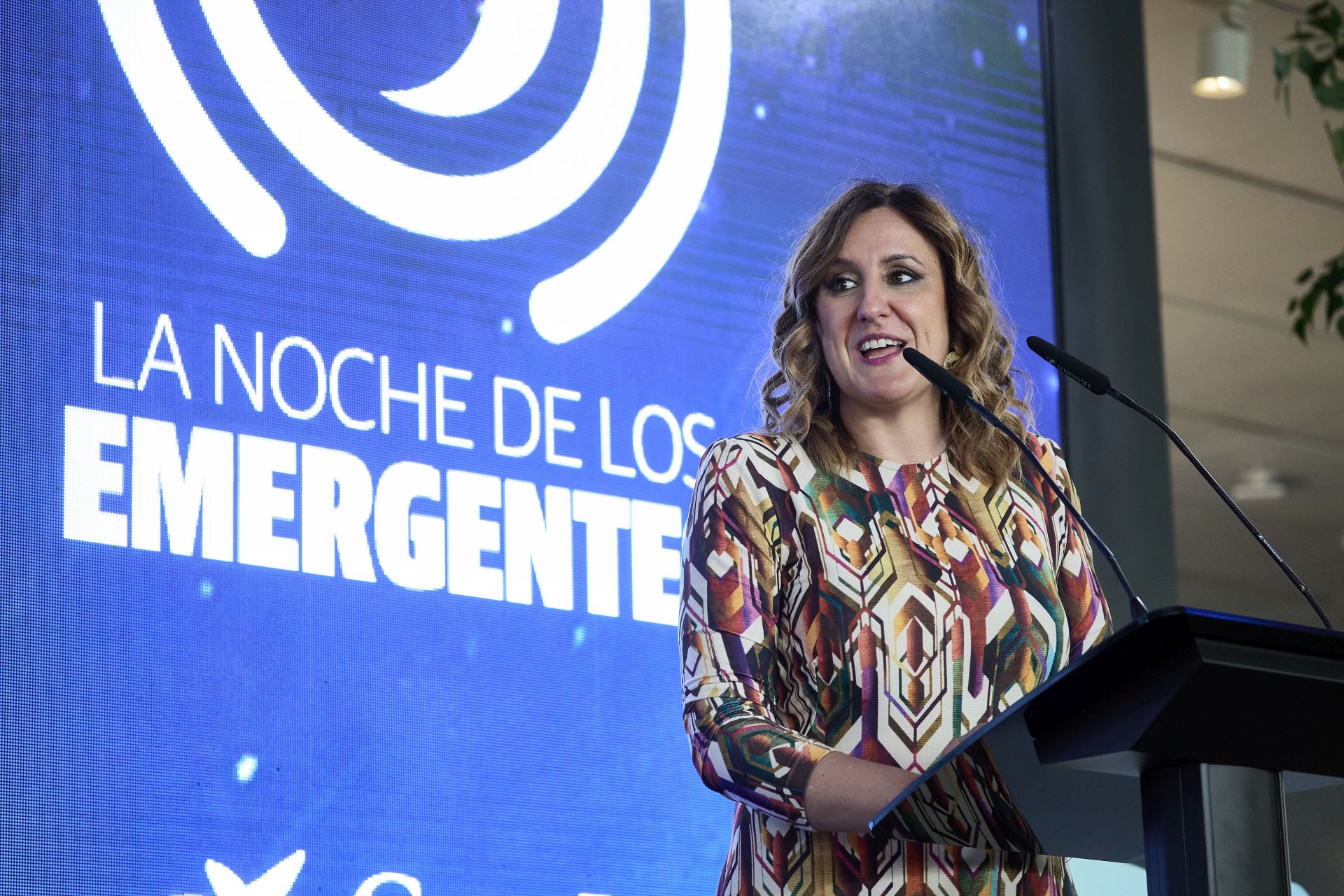 FOTOS | Cuarta edición de La Noche de los Emergentes de LAS PROVINCIAS