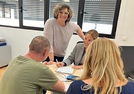 Dos personas atendidas en el servicio municipal.