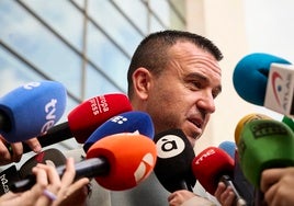 El presidente de la Diputación y líder provincial del PP Vicent Mompó.