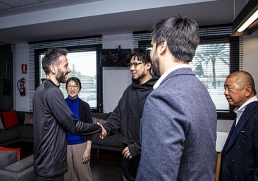 Kiat Lim regresa a Valencia 130 días después de su última visita