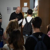 Entrada a un examen de selectividad.