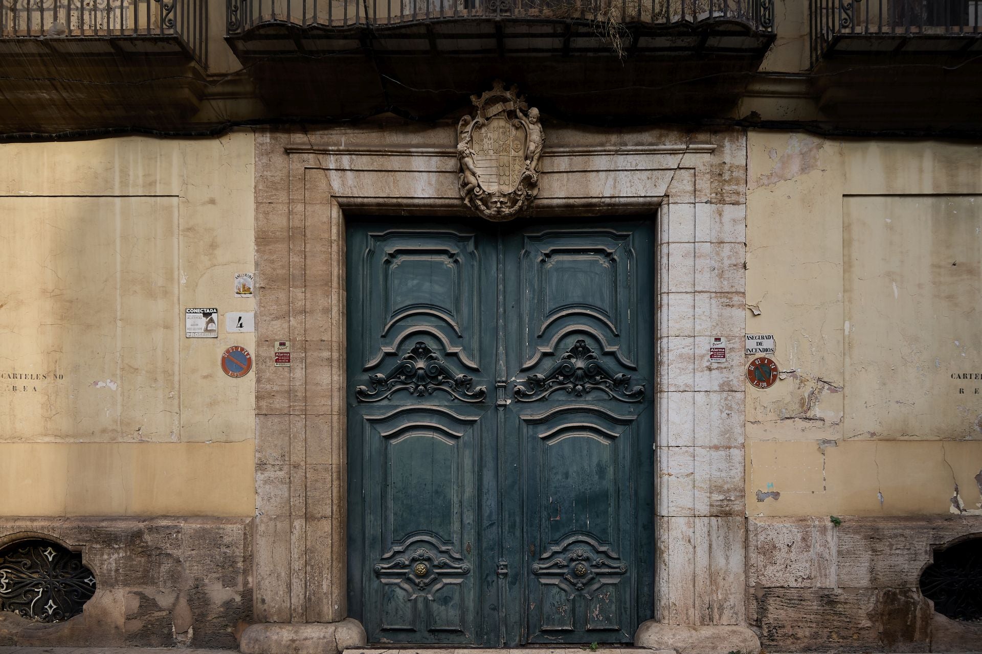 FOTOS | Así es por dentro el refugio antiaéreo del Palacio de Montortal en Valencia
