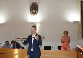 Toma de posesión del nuevo alcalde Paco Gorrea.