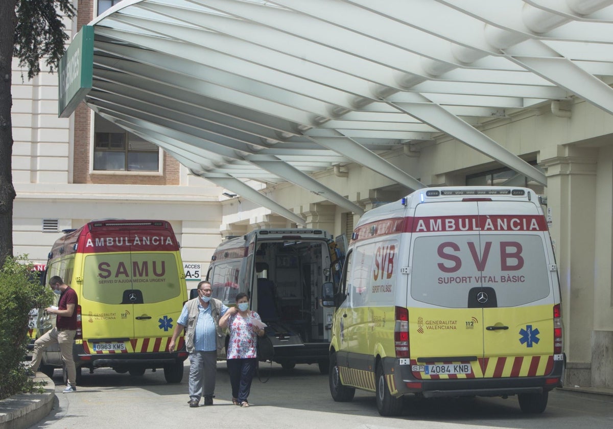 El herido se encuentra ingresado en el Hospital General de Valencia.