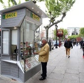 Un kiosko de la ONCE en una imagen de archivo.