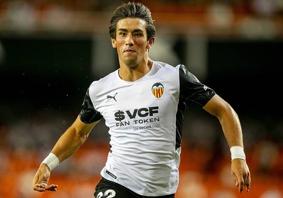 Jesús Vázquez en su debut en liga con el Valencia.