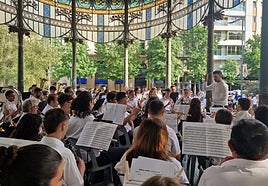 La Artística de Chiva durante su actuación de San Sebastián.