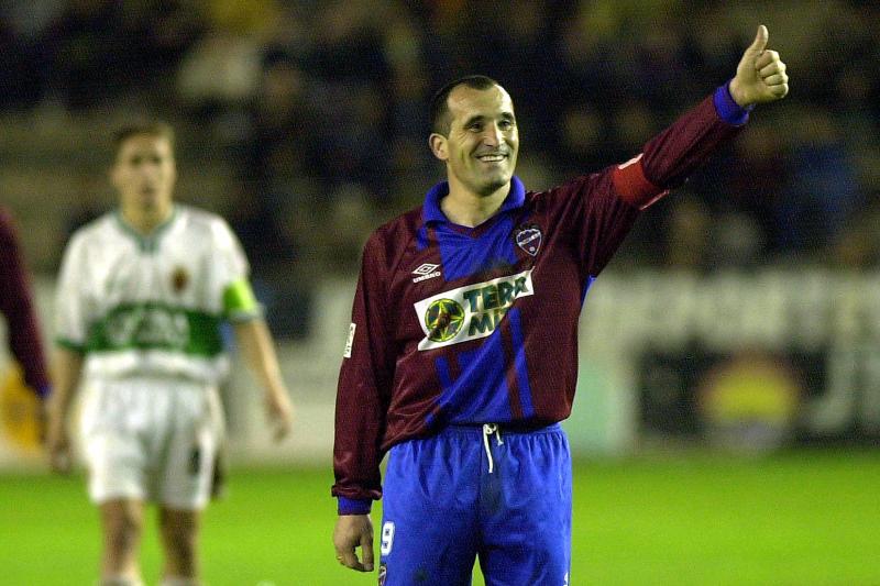 Paco Salillas, en el Levante UD.
