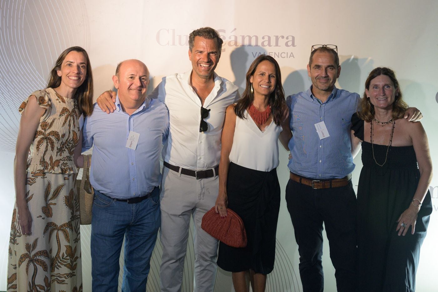 Asistentes a la fiesta de verano organizada por Club Cámara.
