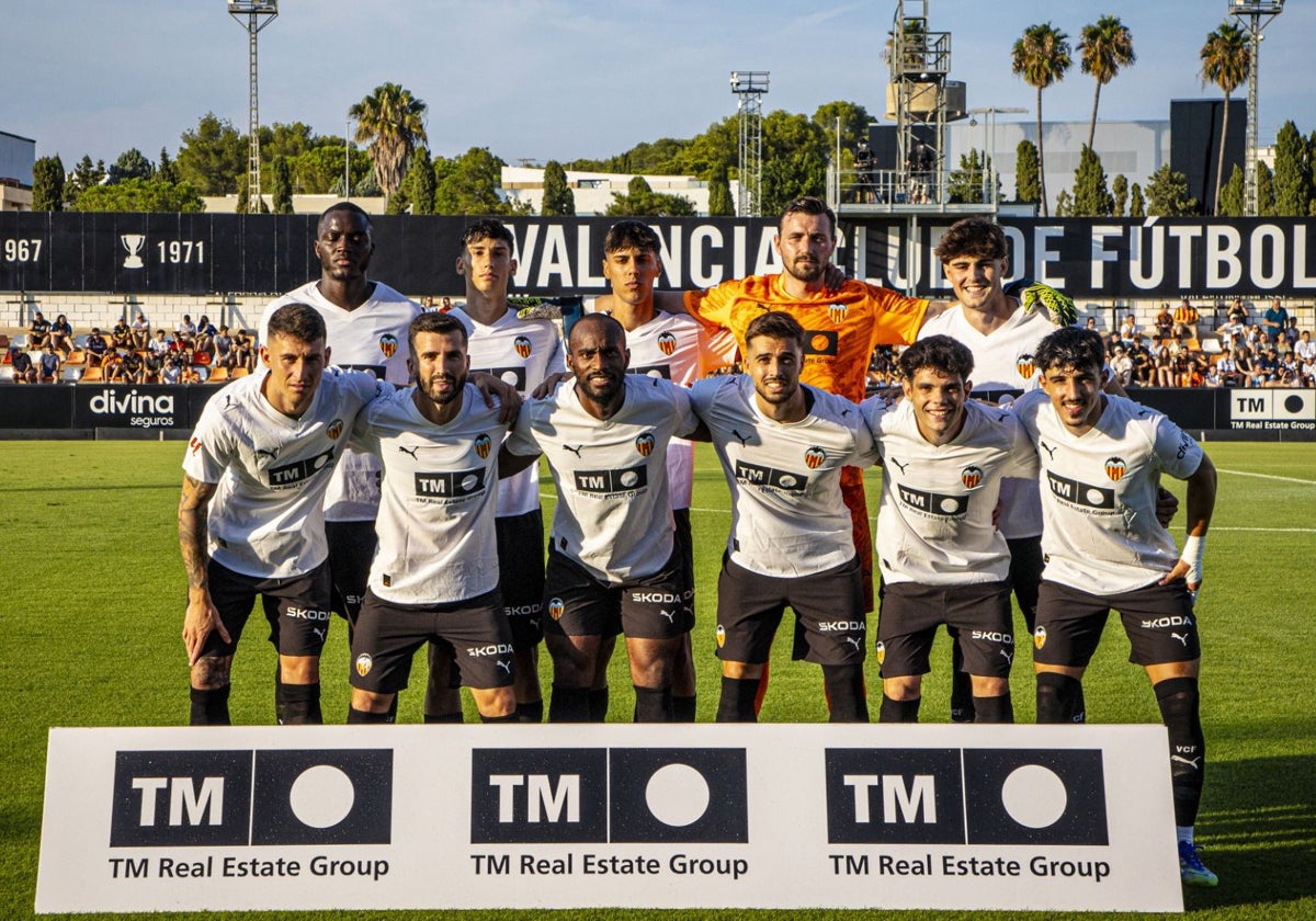 Once inicial del Valencia en el partido contra el Castellón.