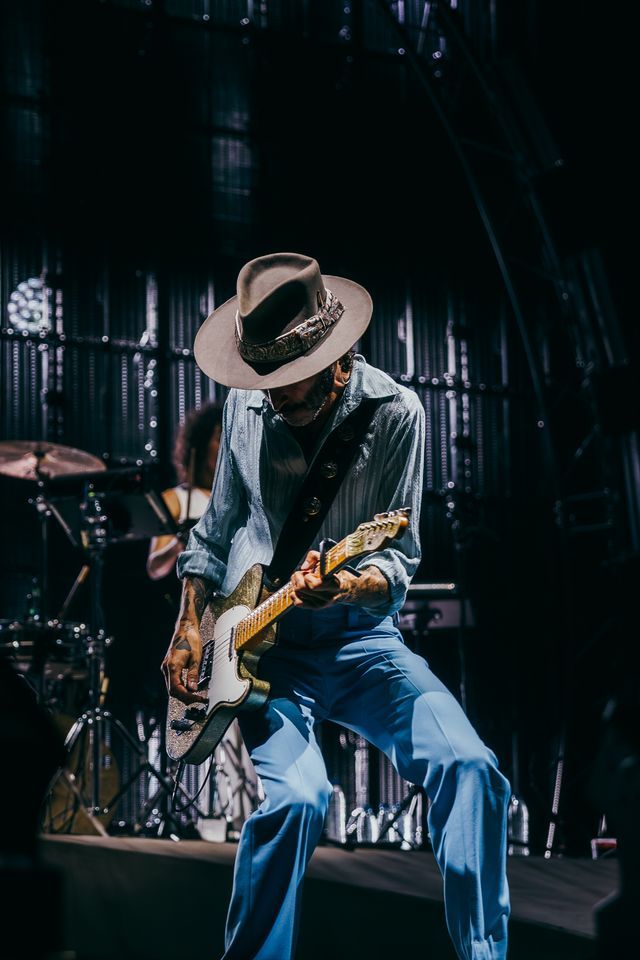 Fotos del concierto de Leiva en el Ciutat de Valencia