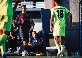 El capitán Pablo Martínez durante el amistoso ante el Johor Darul Ta'zim FC.