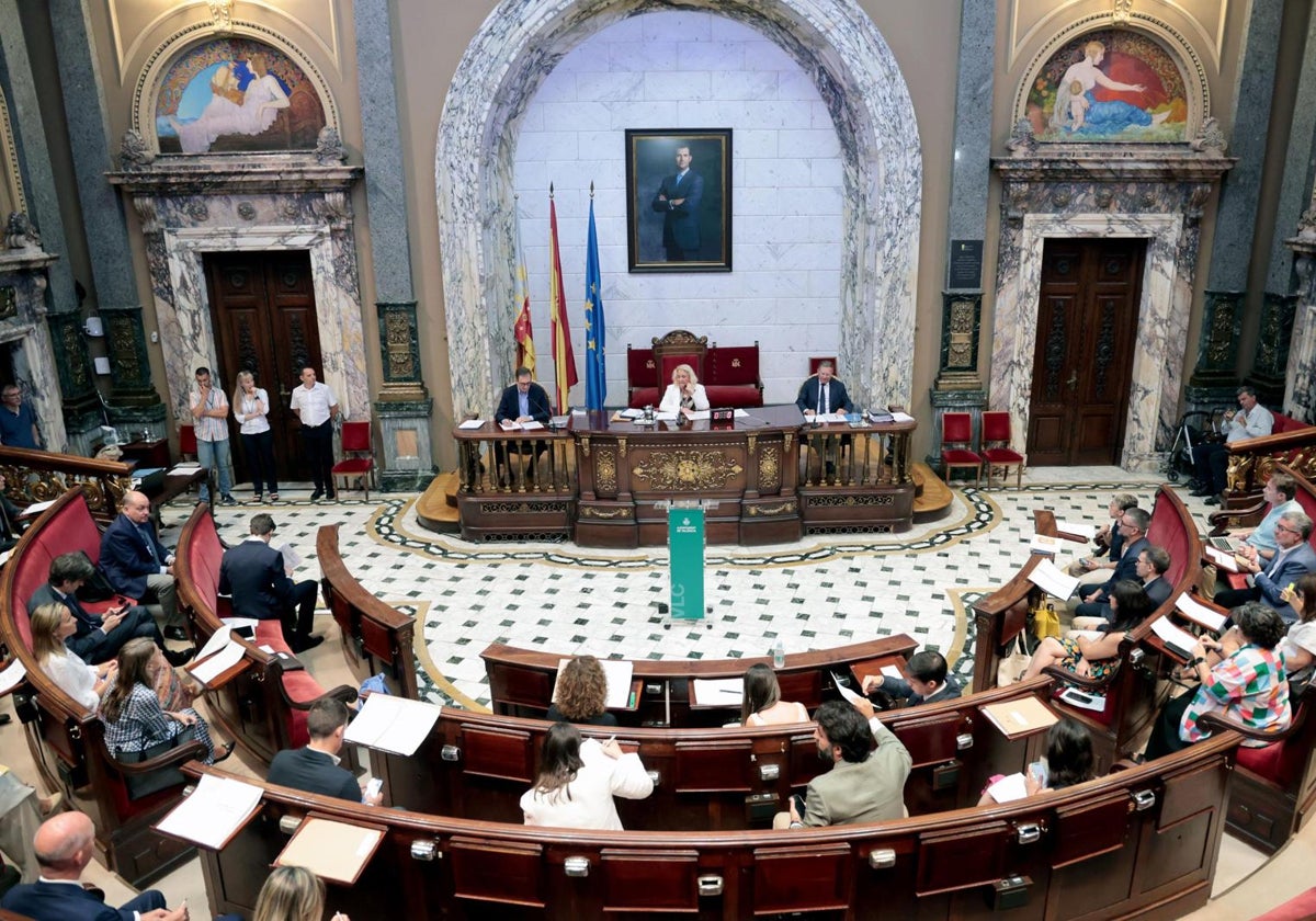 La sesión plenaria de este martes en el hemiciclo municipal.