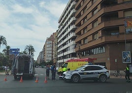 Las ambulancias atendiendo a los heridos del accidente.