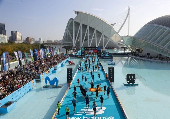 Llegada de meta del Maratón de Valencia.