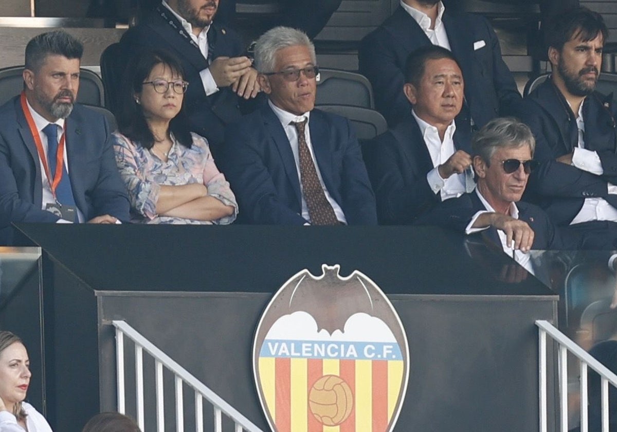 Layhoon, en el palco de Mestalla.