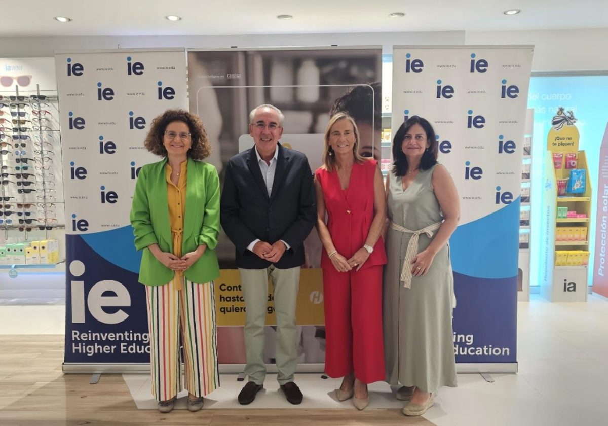 IE University y Hefame lanzan el 'Programa avanzado en dirección de oficinas de farmacia'
