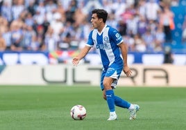 Manu Sánchez, durante un partido con el Alavés la temporada pasada.