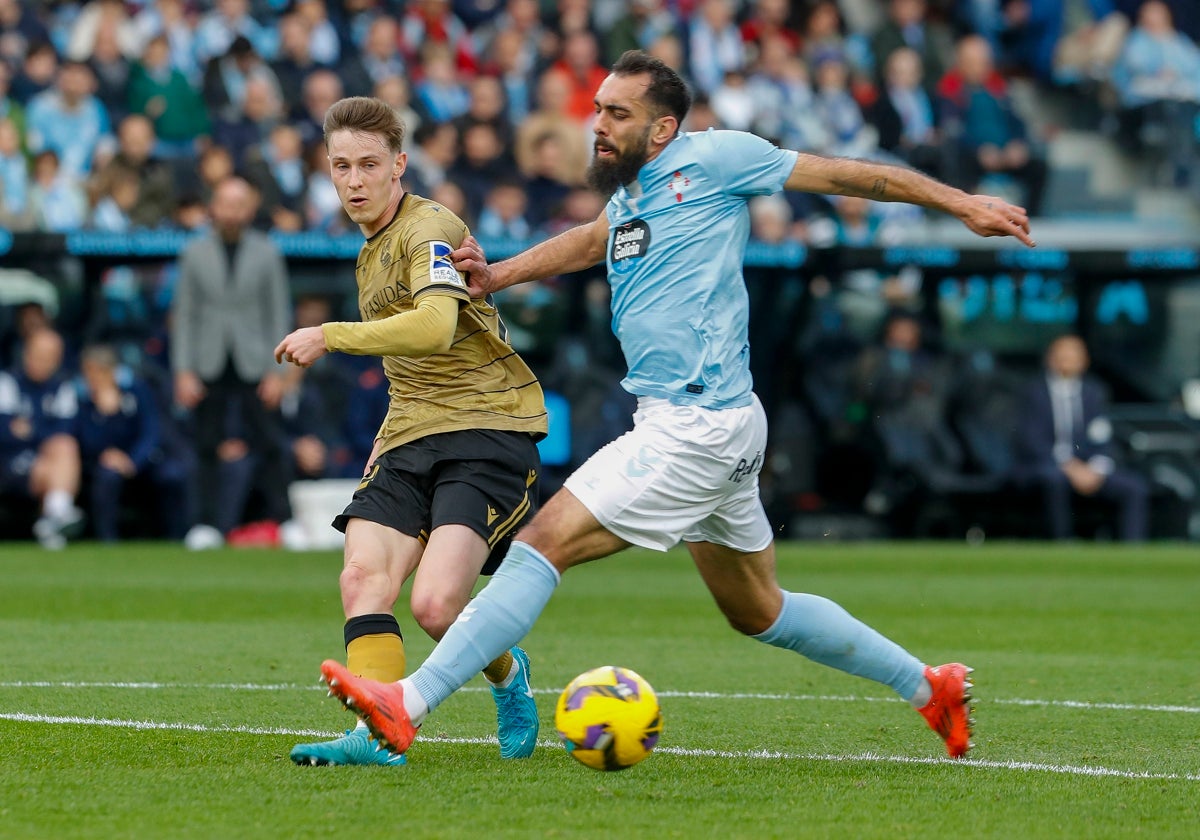 Borja Iglesias, durante un partido del Celta de Vigo la temporada pasada.