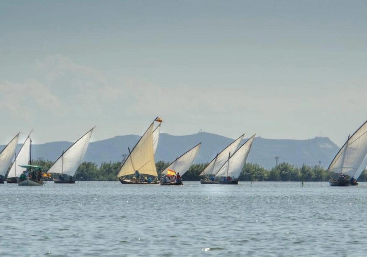 Exhibición de vela latina.
