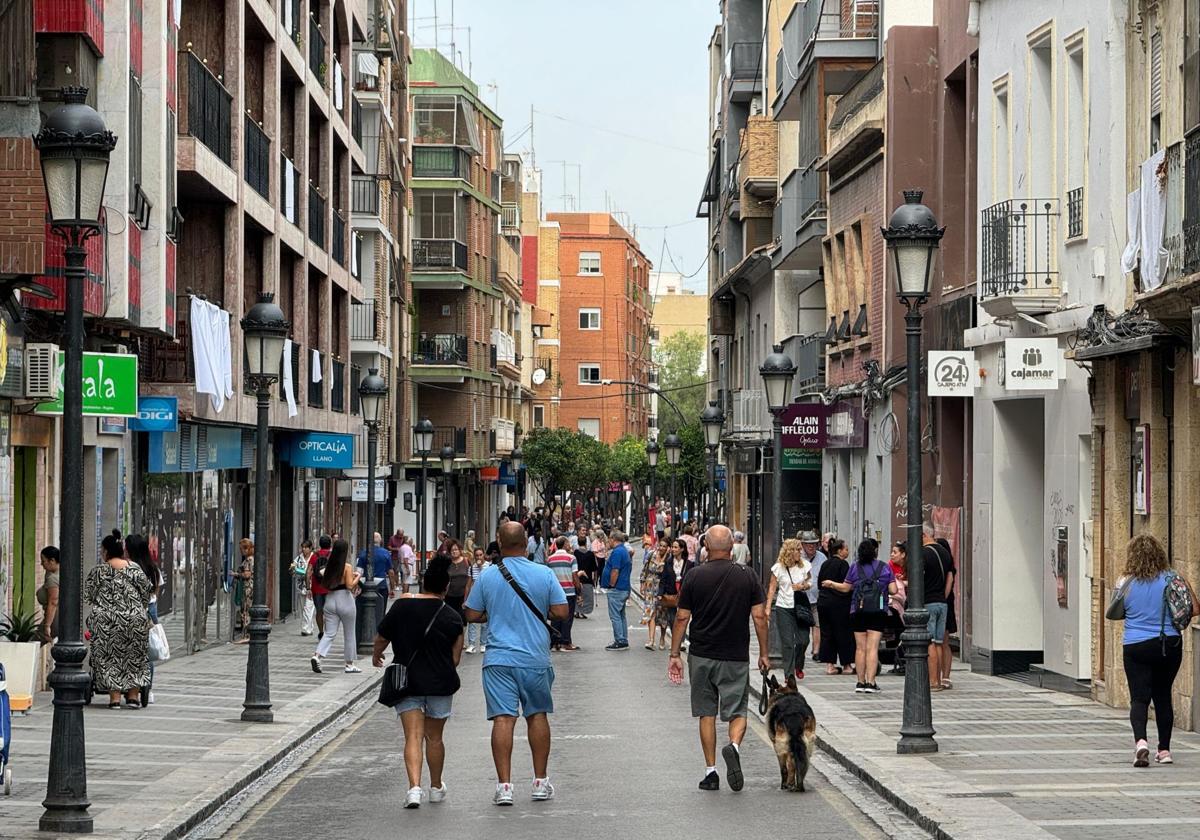 Una calle del municipio de Paterna.