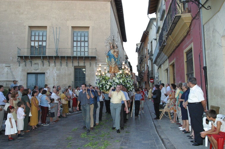 Más hombros para la Virgen de Xàtiva
