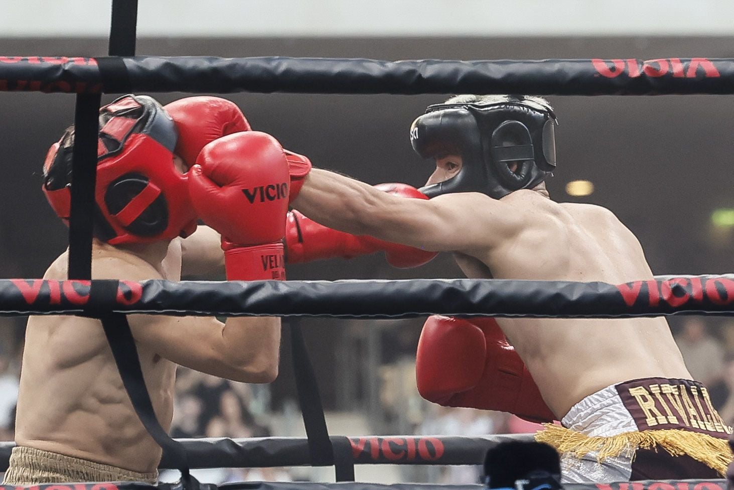 Fotos: Ibai Llanos conquista La Cartuja con La Velada del Año 5 y bate récords históricos en Twitch