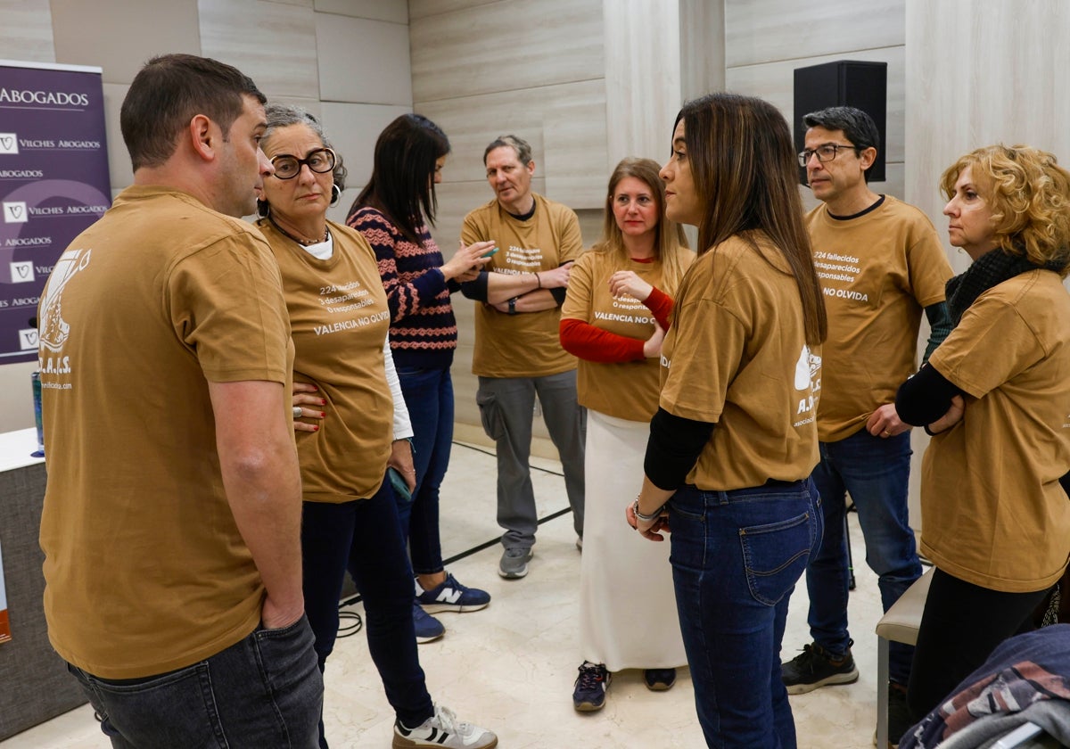 Miembros de la asociación de Damnificados Dana Horta Sud-Valencia