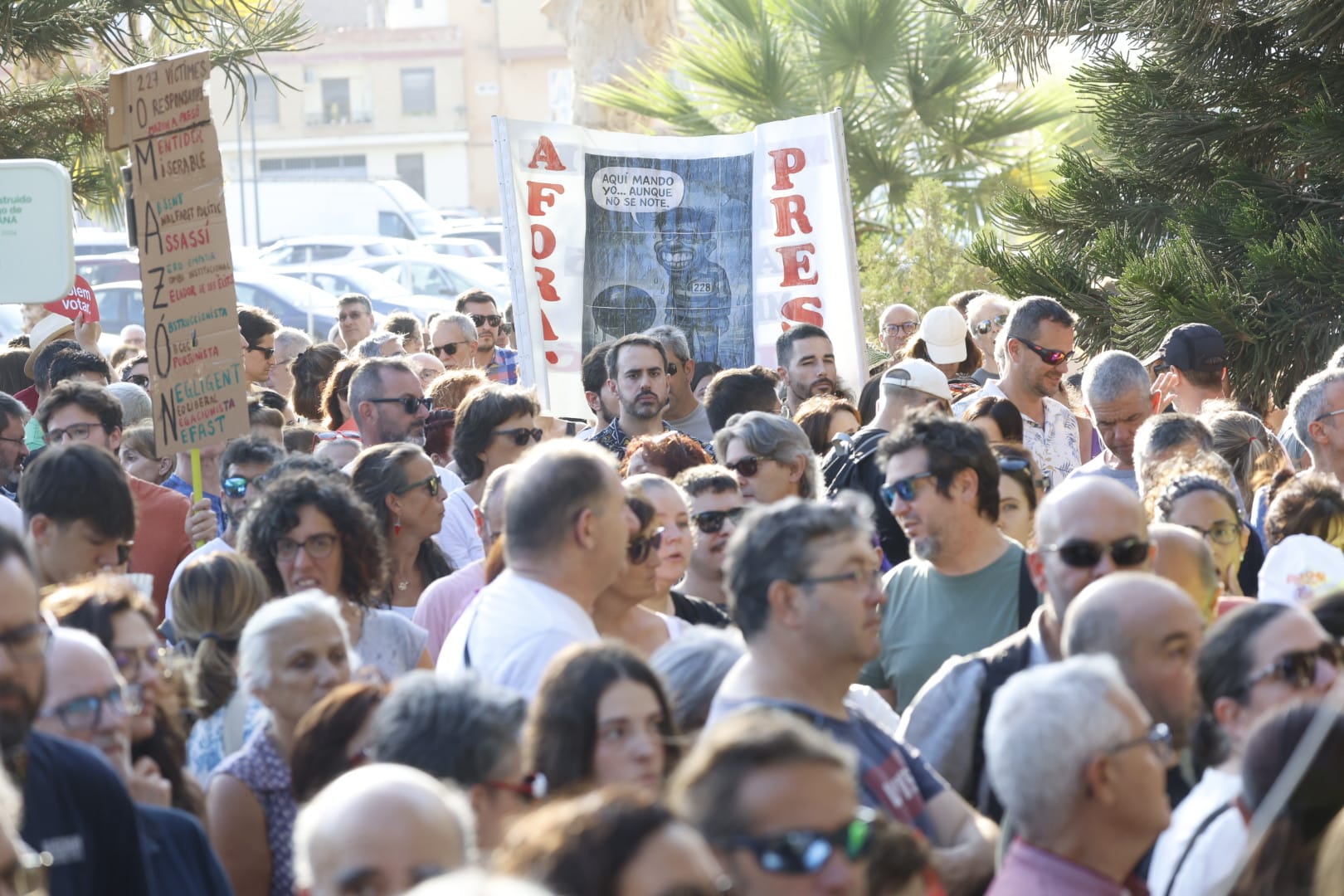FOTOS | Novena manifestación contra Mazón por la gestión de la dana