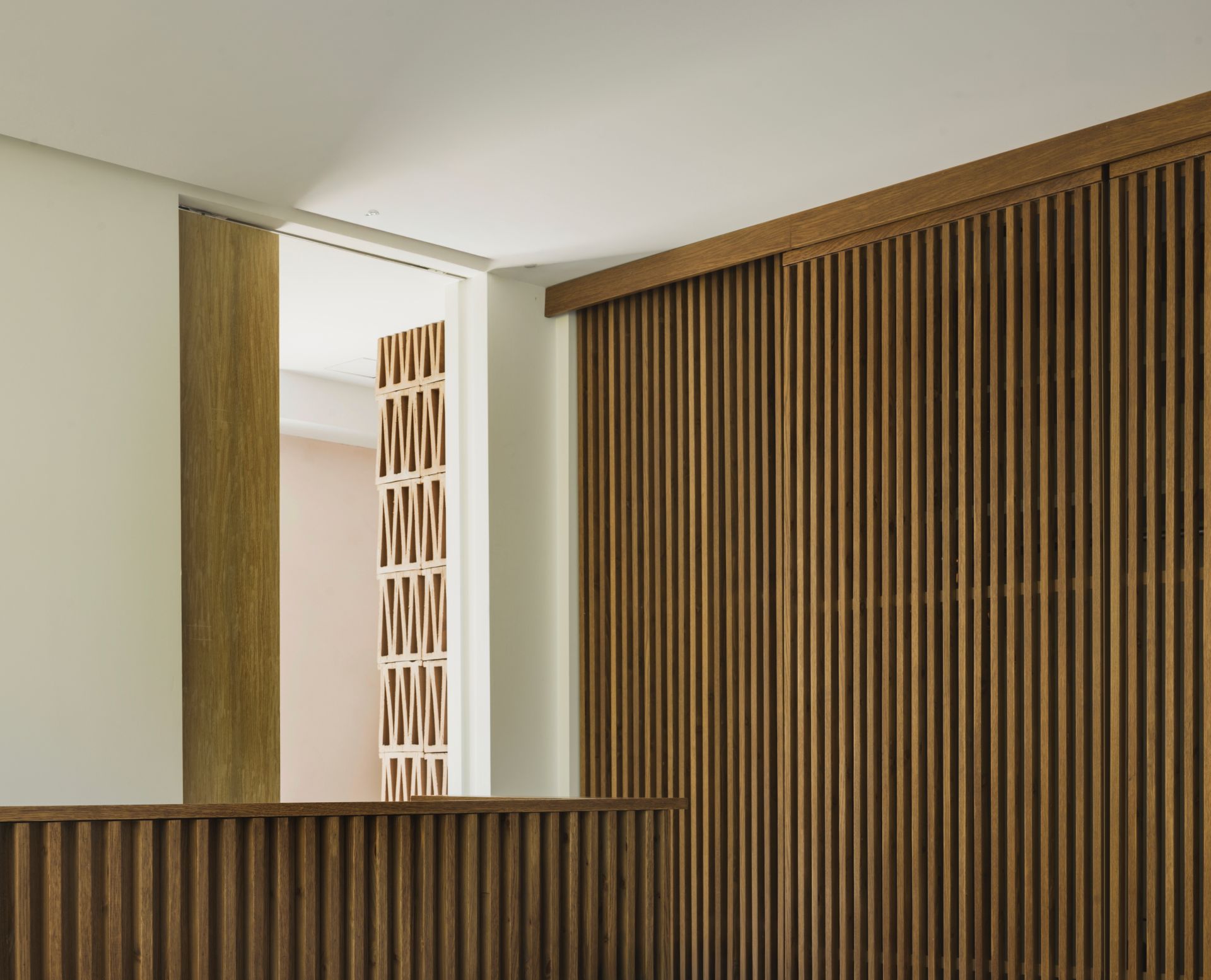 El interior de la casa en Ibiza proyectada por Ampa Costa