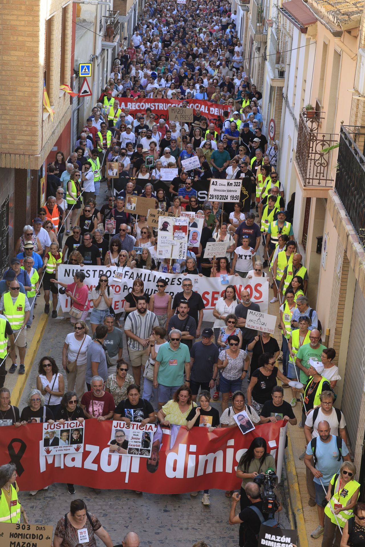 FOTOS | Novena manifestación contra Mazón por la gestión de la dana