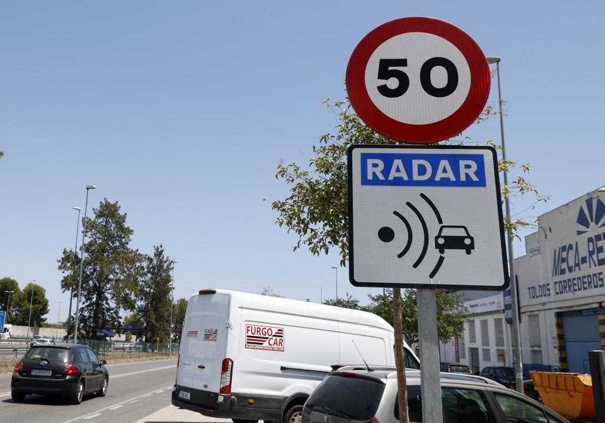 Un radar de velocidad en una imagen de archivo.