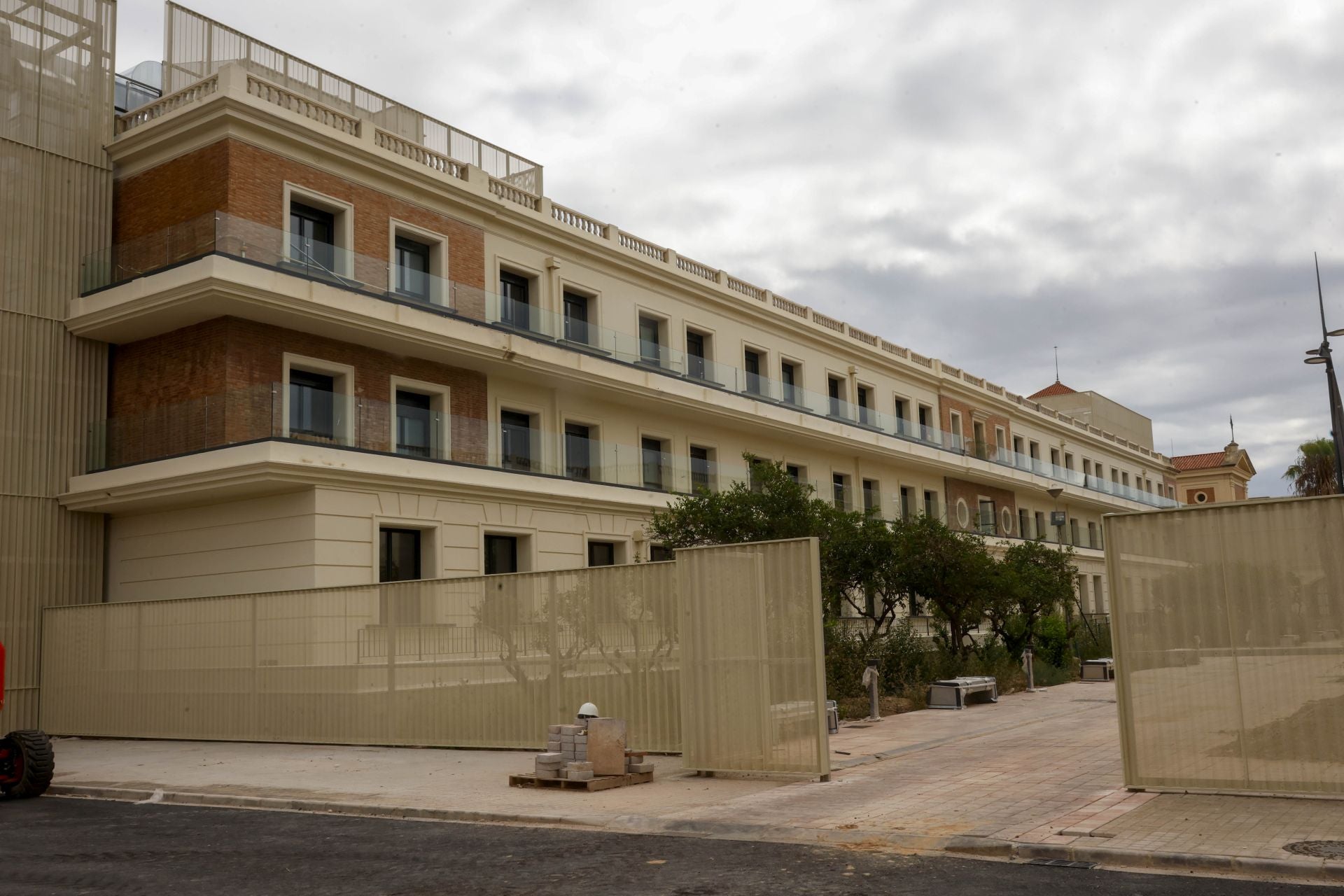 Obras contra reloj para poner a punto el hospital Militar de Mislata