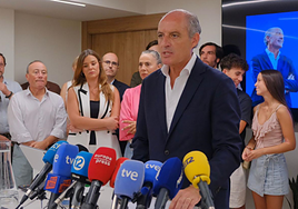 Camps, en la presentación de la candidatura.