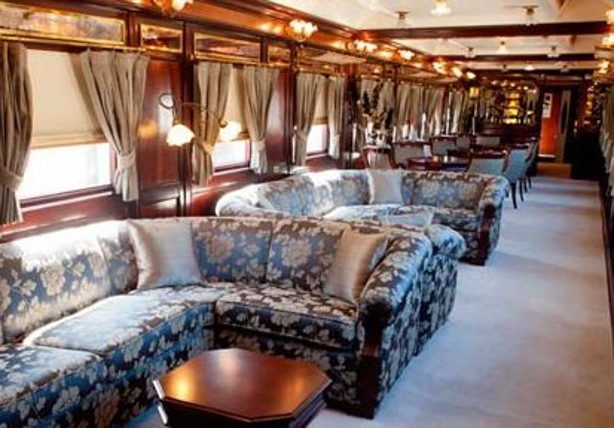 Interior del tren Al Andalus.