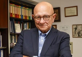 El doctor José Viña Ribes.