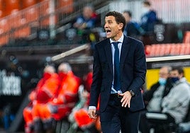 Javi Gracia como técnico del Valencia.