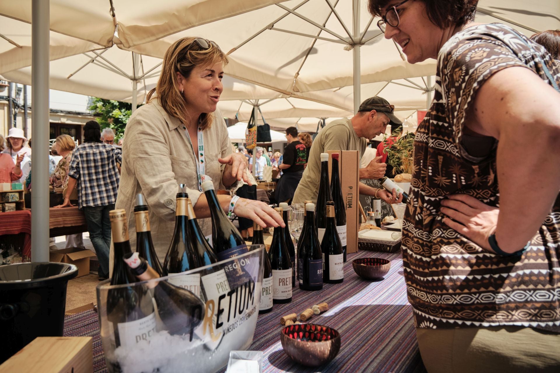La paella más solidaria con la zona cero se cocina a 600 kilómetros de Valencia