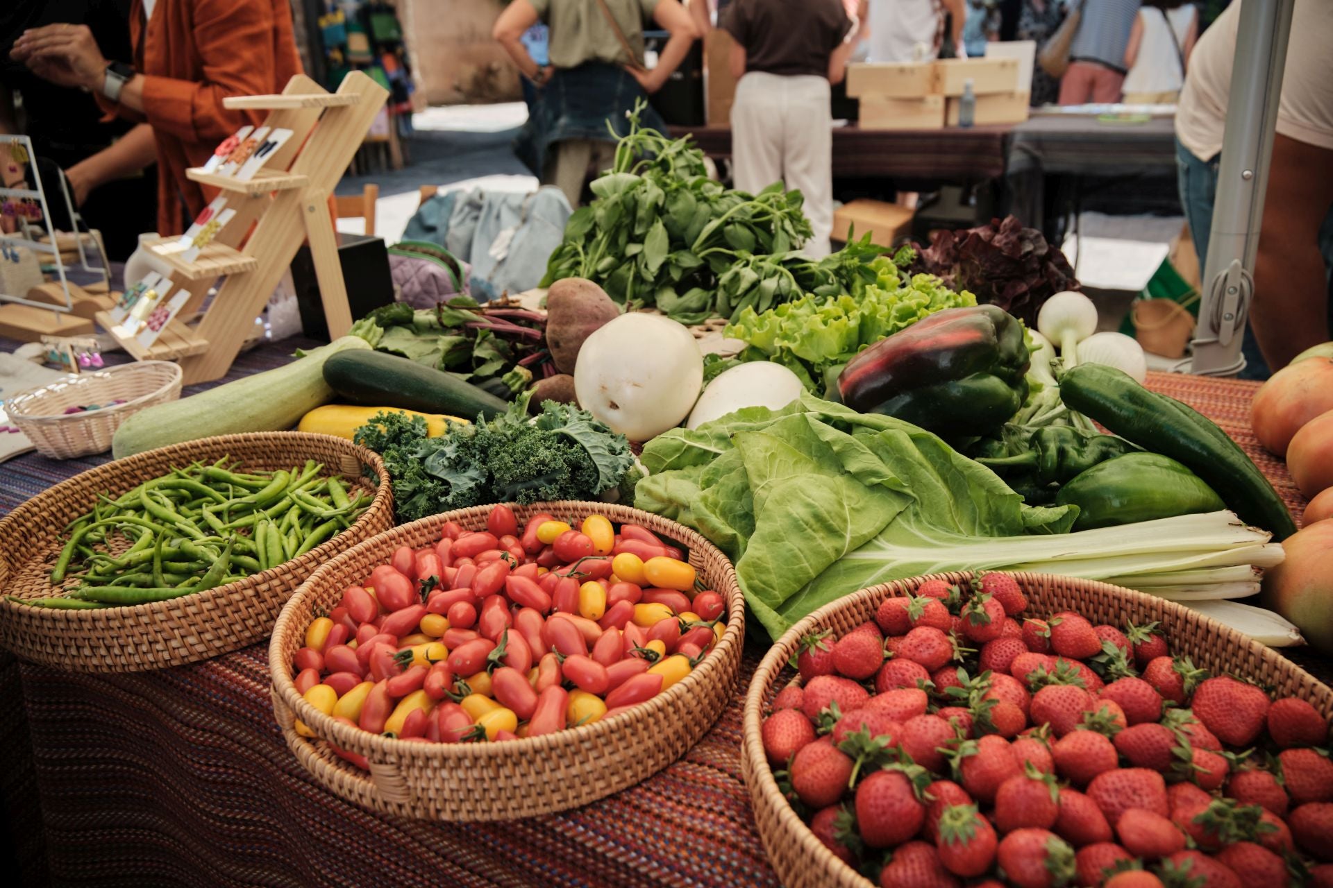 La paella más solidaria con la zona cero se cocina a 600 kilómetros de Valencia