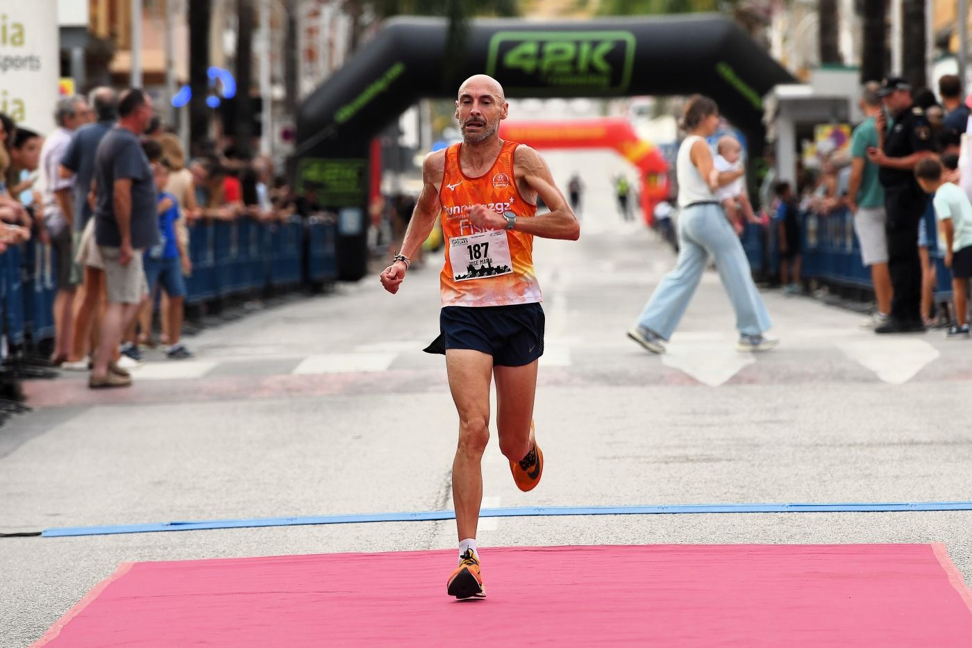 Búscate en la X 10K de Montserrat