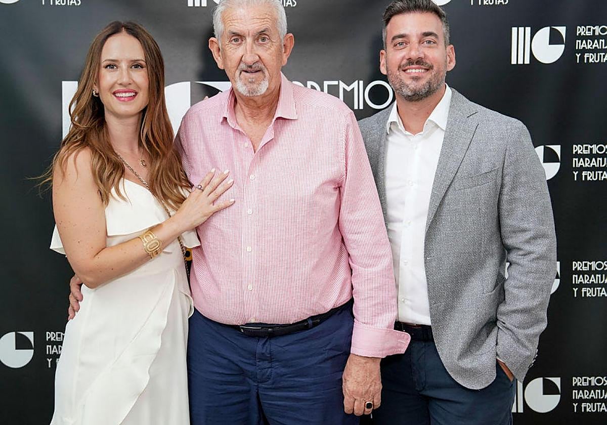 Especialistas en clementinas con hojas